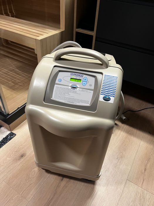 HYPOXICO Everest Summit II – generator hipoksyjny do treningu wysokościowego