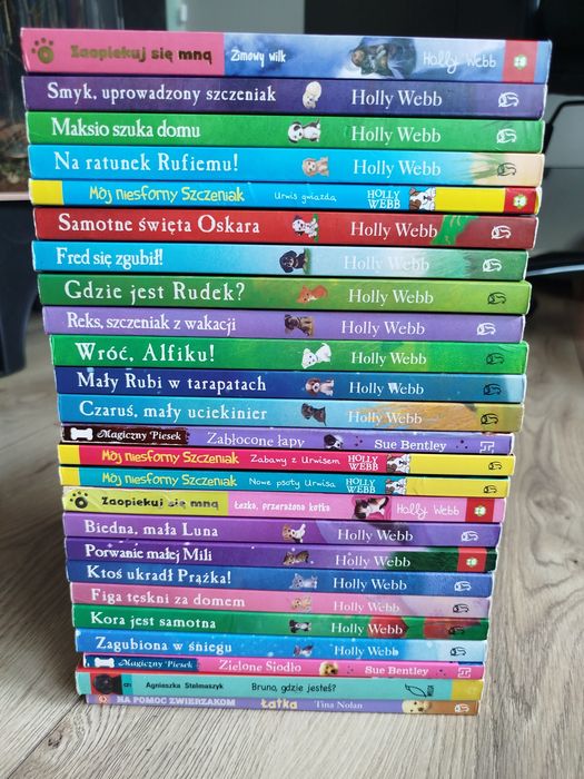 "Zaopiekuj się mną " + inne książki Holly Webb (25 książek stan bardzo dobry)