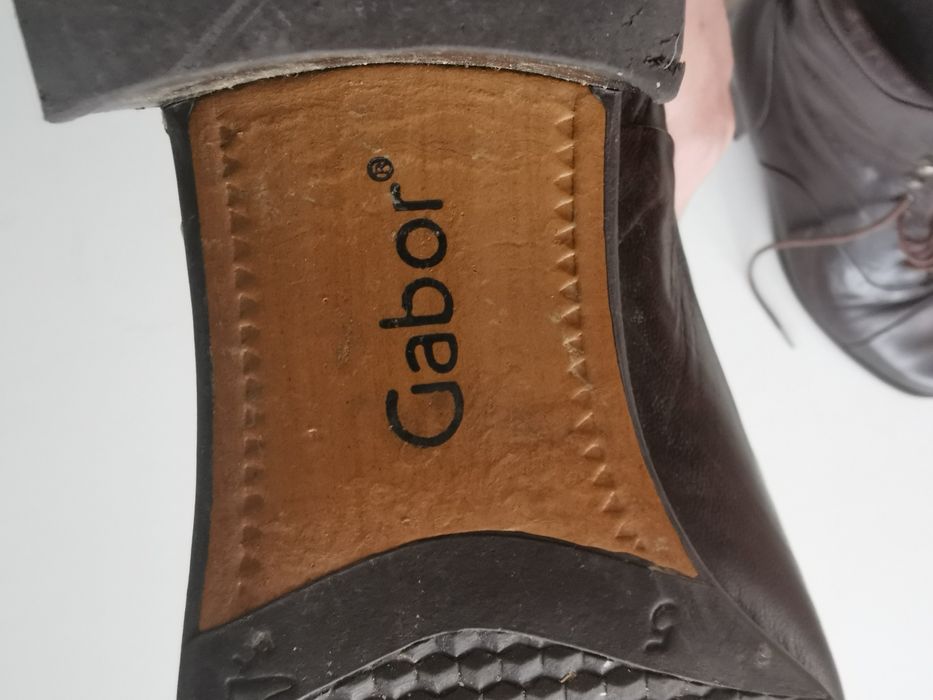 Buty damskie skórzane firmy Gabor Rozmiar 24 cm