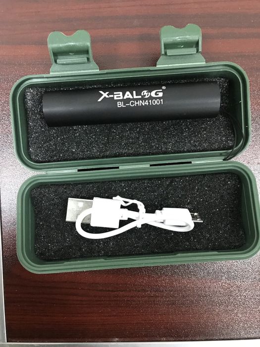 Фонарик аккумуляторный