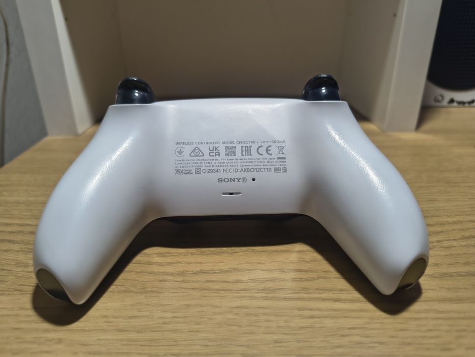 Kontroler dual sense ps5