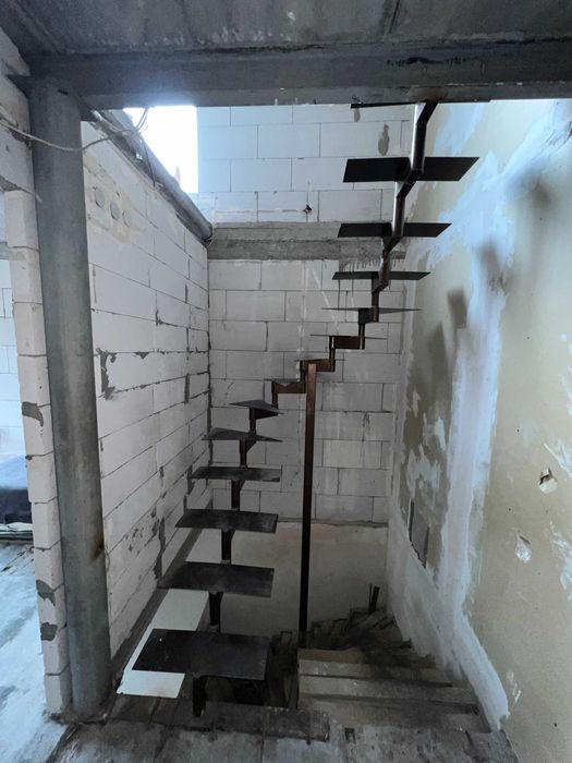 Котедж 3 поверха 99 м.кв.