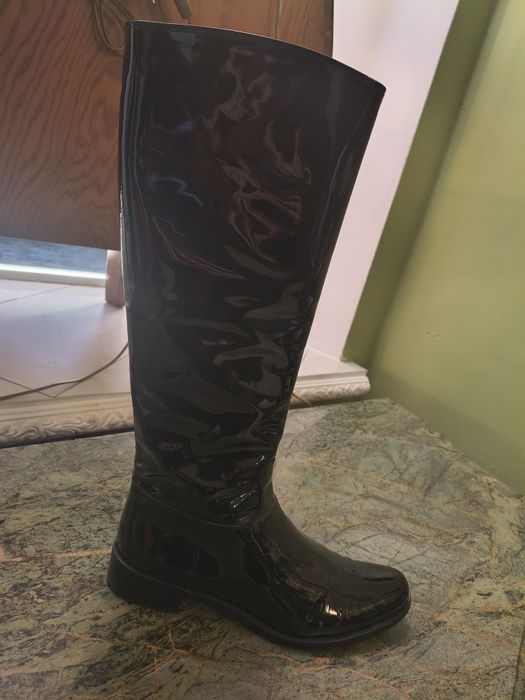 Продам жіночі черевики / продам женские сапоги