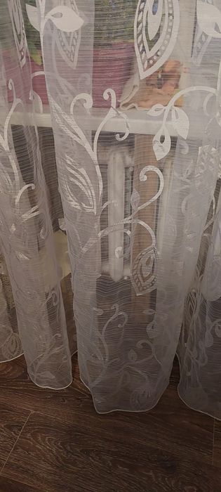 Продам комплект тюль разной расцветки и размера.