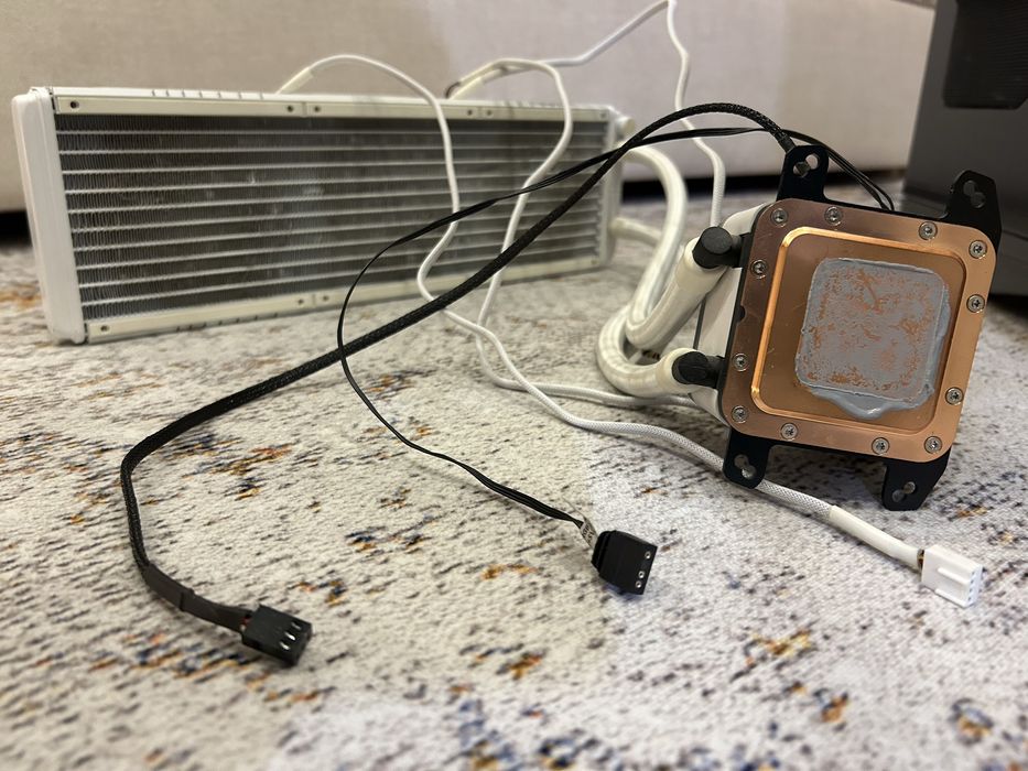 Система рідинного охолодження Enermax LiqTech II Series 360mm White