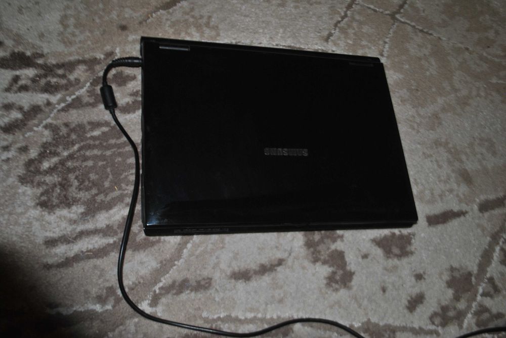 Ноутбук на запчастини.Можлива пересилка в iнше мiсто.