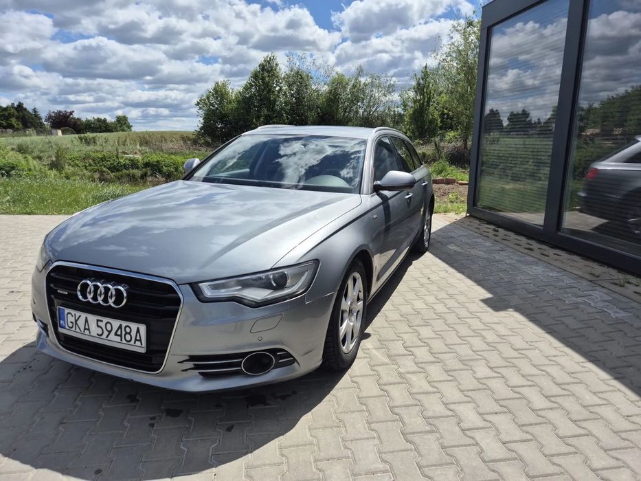 Audi A6 Avant A6 C7 kombi biturbo 313km zarejestrowany opłacony uszkodzony zderzak