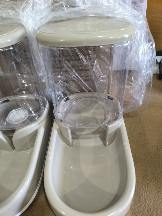 Conjunto comedouro/bebedouro p/ animais de estimação