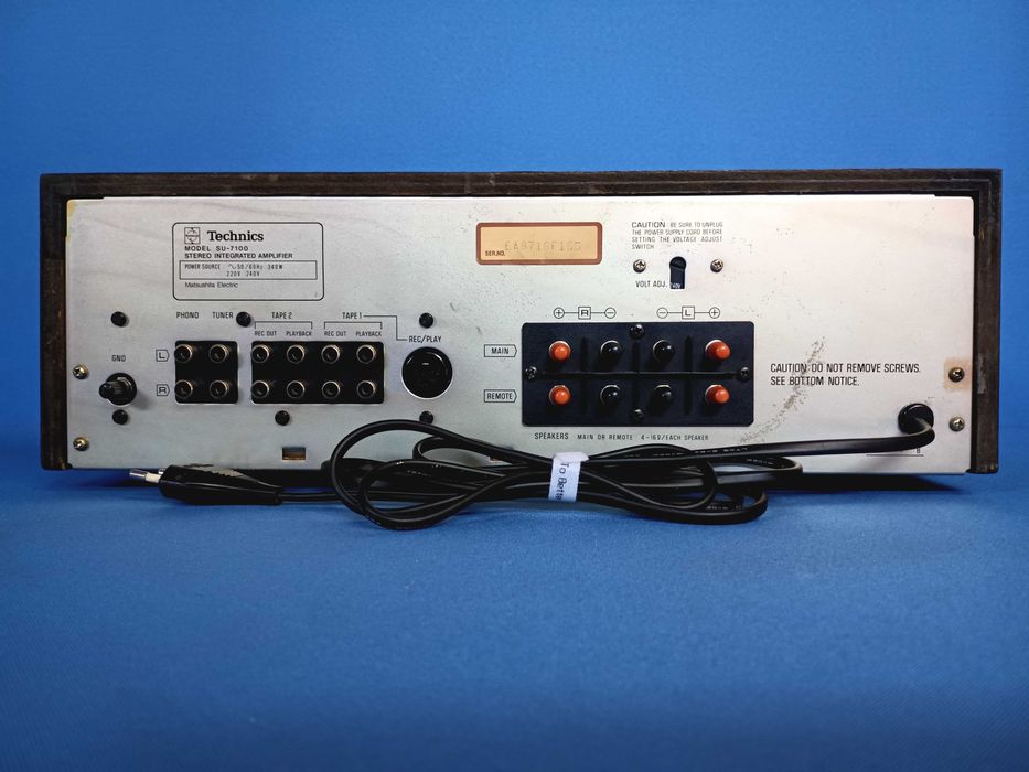 TECHNICS SU 7100 Amplifier63825534663169124