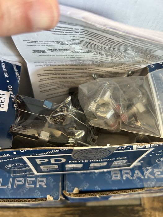 Pastilhas de travão de disco Meyle 025.209.6117/PD Audi / VW / Skoda