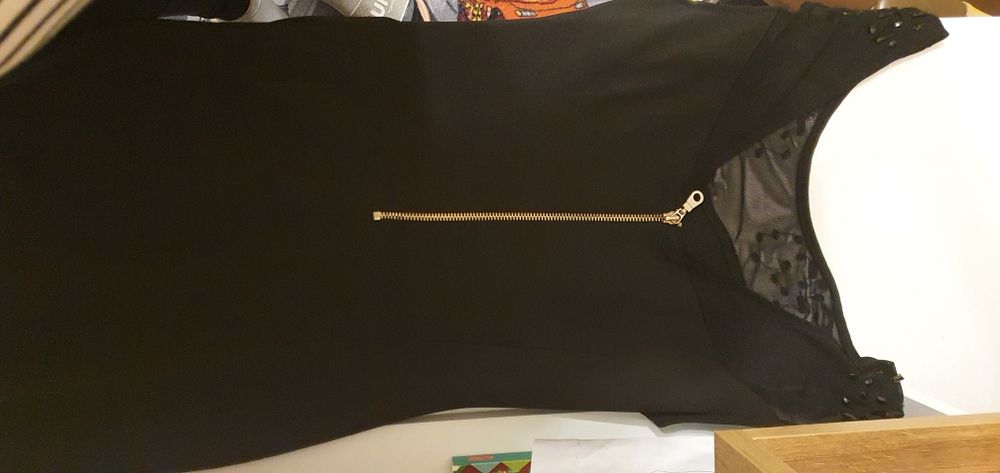 Sukienka " mała czarna"