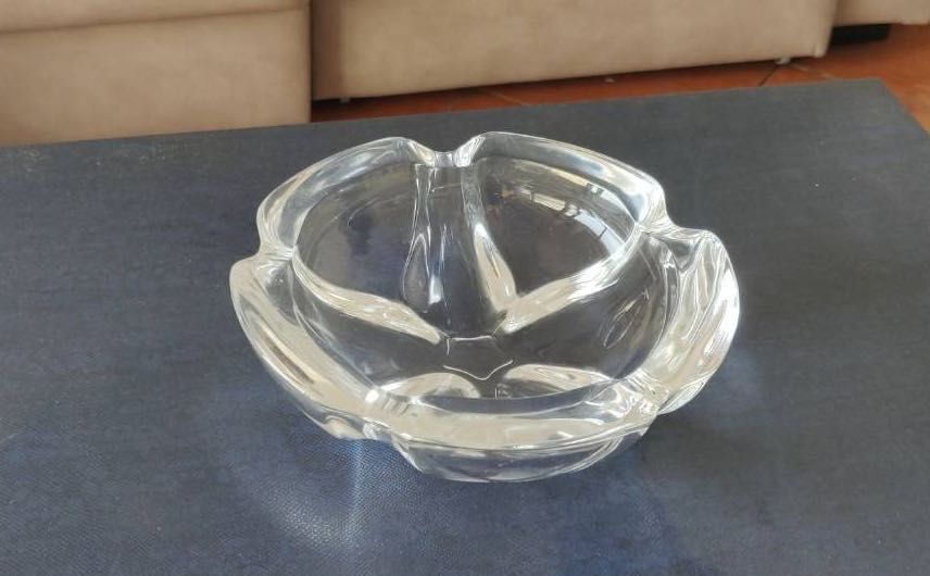 Cinzeiro em cristal Atlantis de 16 cm de diâmetro