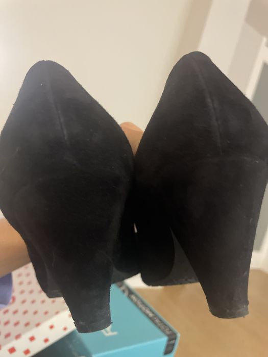 Sapatos camurça pretos