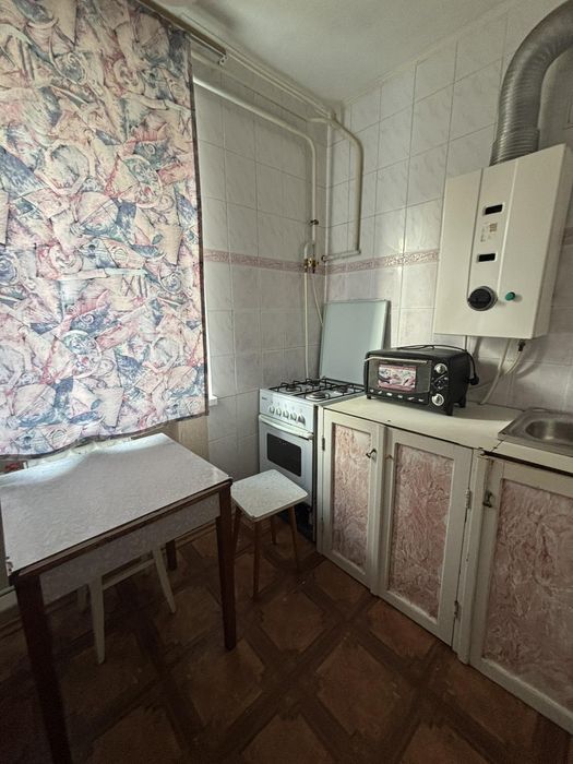 Продаю 2 кімнатну квартиру