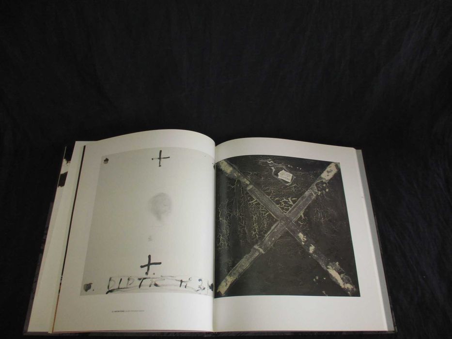 Livro Tàpies Galeria Fernando Santos