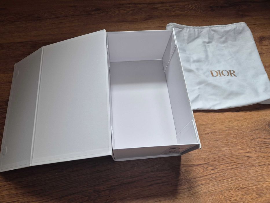 Pudełko Christian Dior