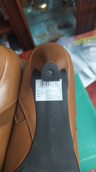 Батальйони взувані, фірми  Clarks, 42 розмір