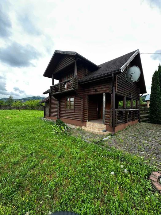 Продається дачний будинок в с. Ганичі