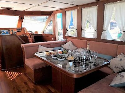 Продам моторную яхту «Асканія»