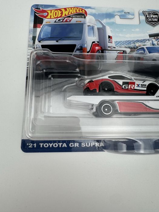 Hot Wheels Premium Toyota Supra GR, Aero Lift Team Transport