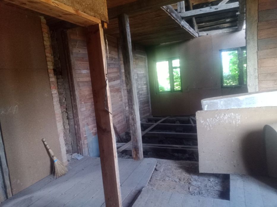 Продам 1/2 будику