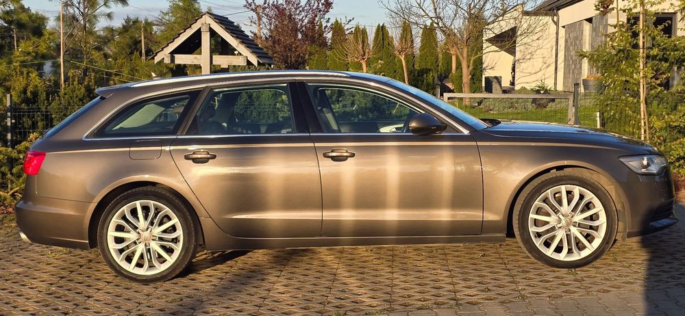 Audi A6 Avant