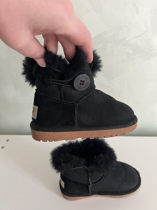 UGG 25 розмір наруральна шкіра і хутро