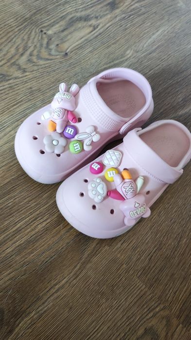 Крокси для дівчинки