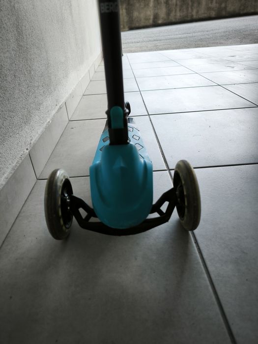 Trotinete infantil da Berg de 3 rodas