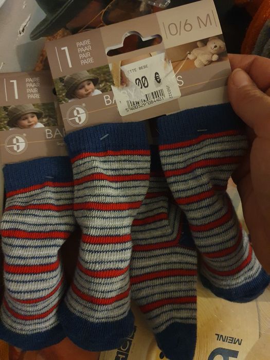 Skarpetki, buciki niechodki nowe