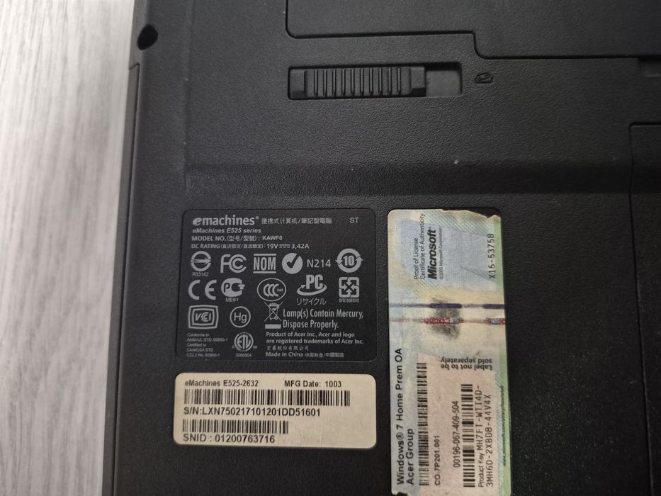 Продам Acer eMachines E525 Ddr3