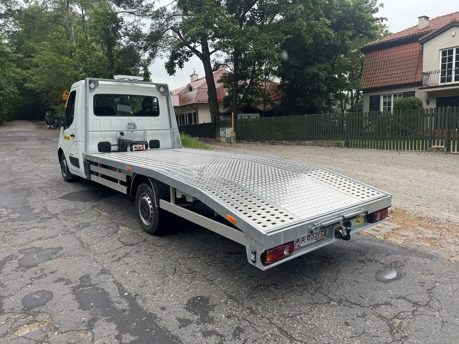 Renault master 170km  klima pomoc drogowa autolaweta nowy najazd