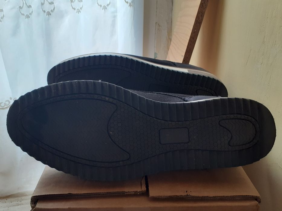 Vendo sapato em pele