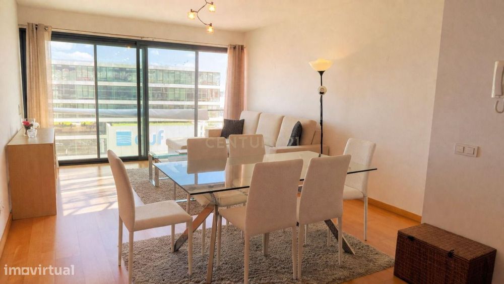 Elegante T2 no 6.º piso do Alcântara Rio, em estado de novo, com estac