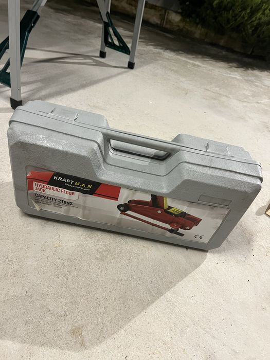 Macaco hidráulico 2Ton.