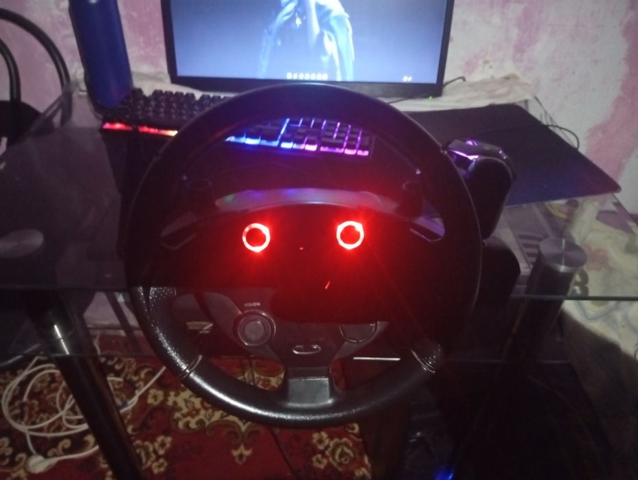 Продам йгровий руль Trust GXT 288 Racing Wheel (Item 20293-02