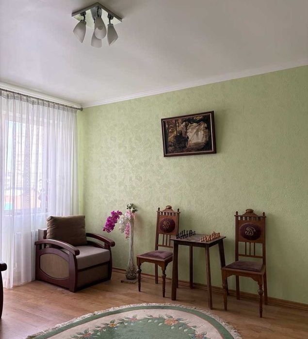 Продаж котеджу у Франківському р-ні поруч із ЖК Америка