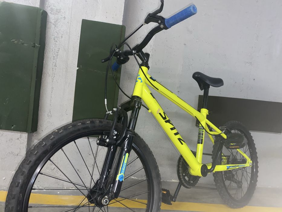 Bicicleta  criança.