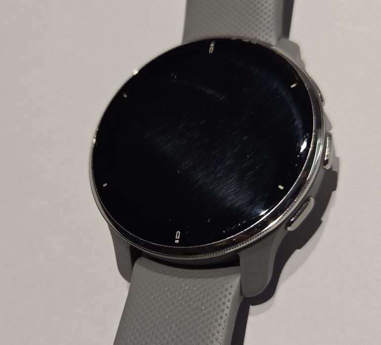 Garmin Venu 2 plus z dodatkowym paskiem