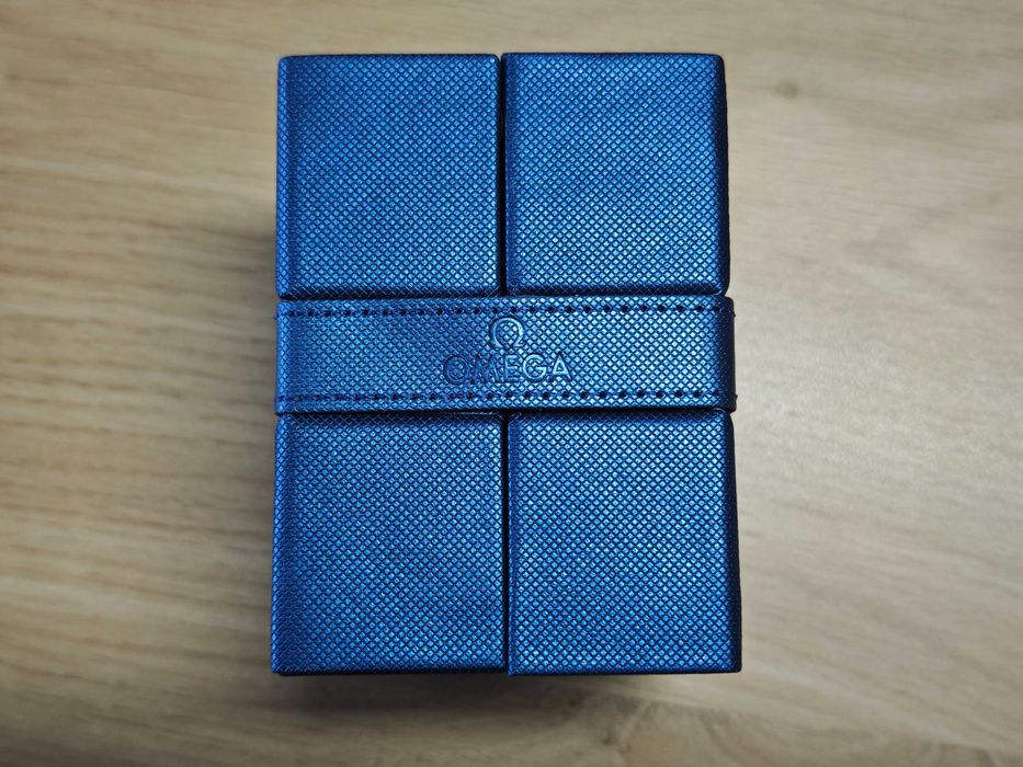 Caixa Omega Speedmaster Snoopy