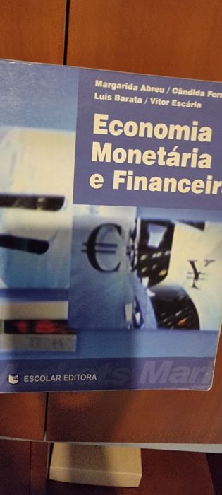 Livros diversos de economia