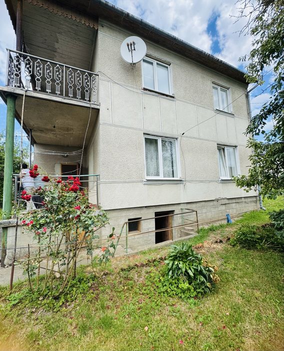 Продам будинок у м.Новий Розділ,по вул.Коновальця.