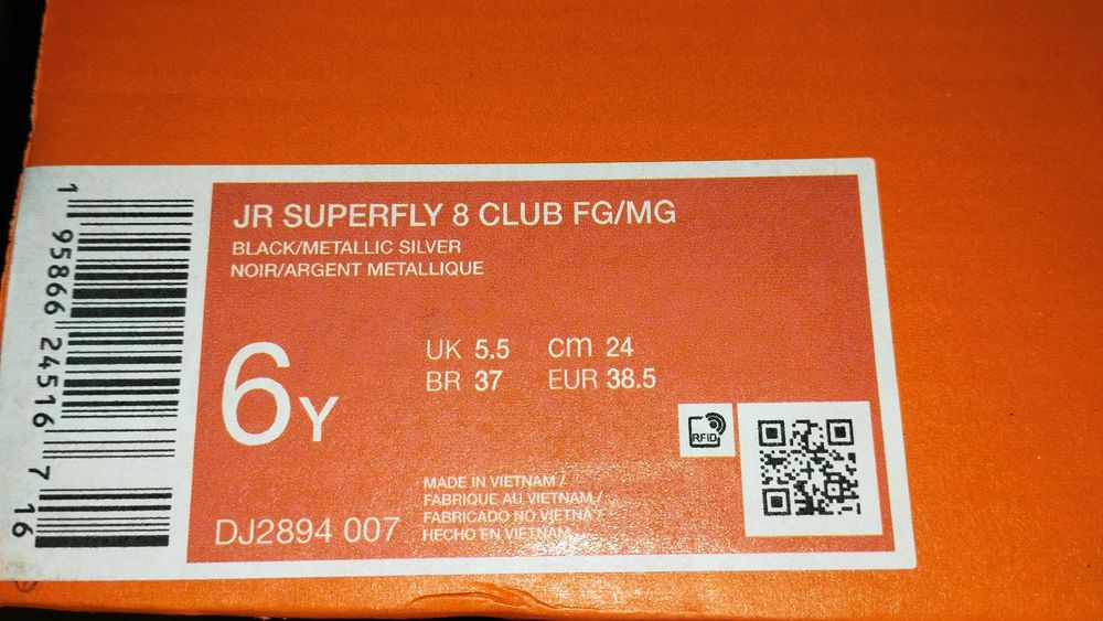 Nowe korki Nike Superfly 8 Club FG lanki r. 38,5