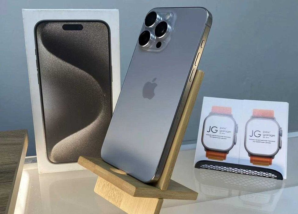 iPhone 15 Pro Max, 256 ГБ, SIM + eSIM