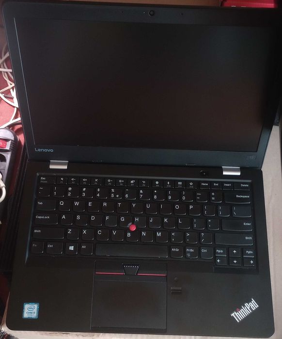Laptop LENOVO ThinkPad Intel Core i3 4x2,4GHz 16GB RAM DDR4 1TB SSD