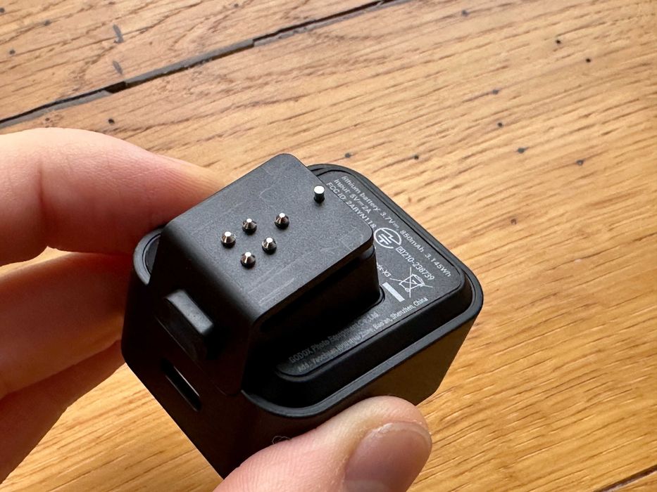 Топовий спалах для Canon Godox V1 Pro + X3 + софтбокс SMDV Flip 28G