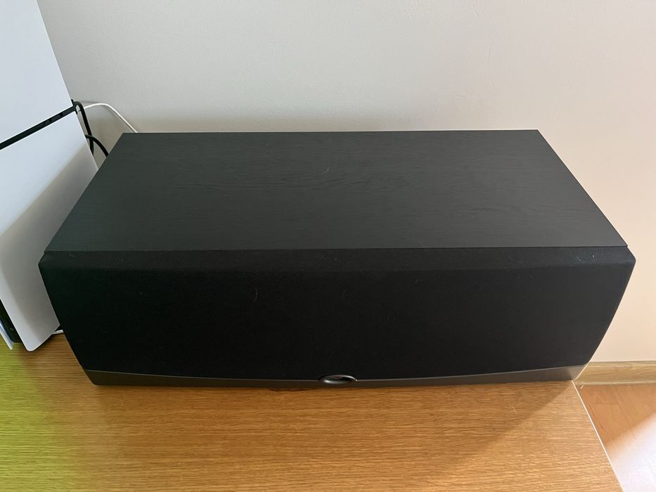 Kino domowe. Subwoofer Klipsch RW-10D, Centr Klipsch RC-52.