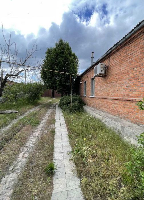 В продаже  дом 100 м2 в г. Мерефа (центр) ТОРГ   SM