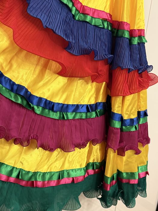 Яскраве святкове / народне Плаття на свято для дівчинки