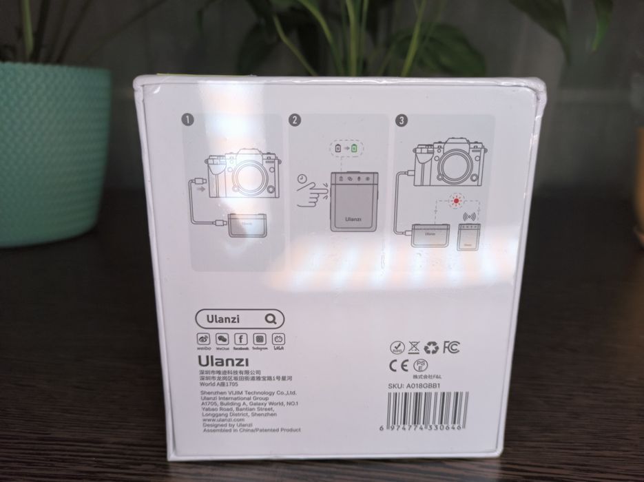 Мікрофон петличний бездротовий Ulanzi AM18,Android, Iphone та камери